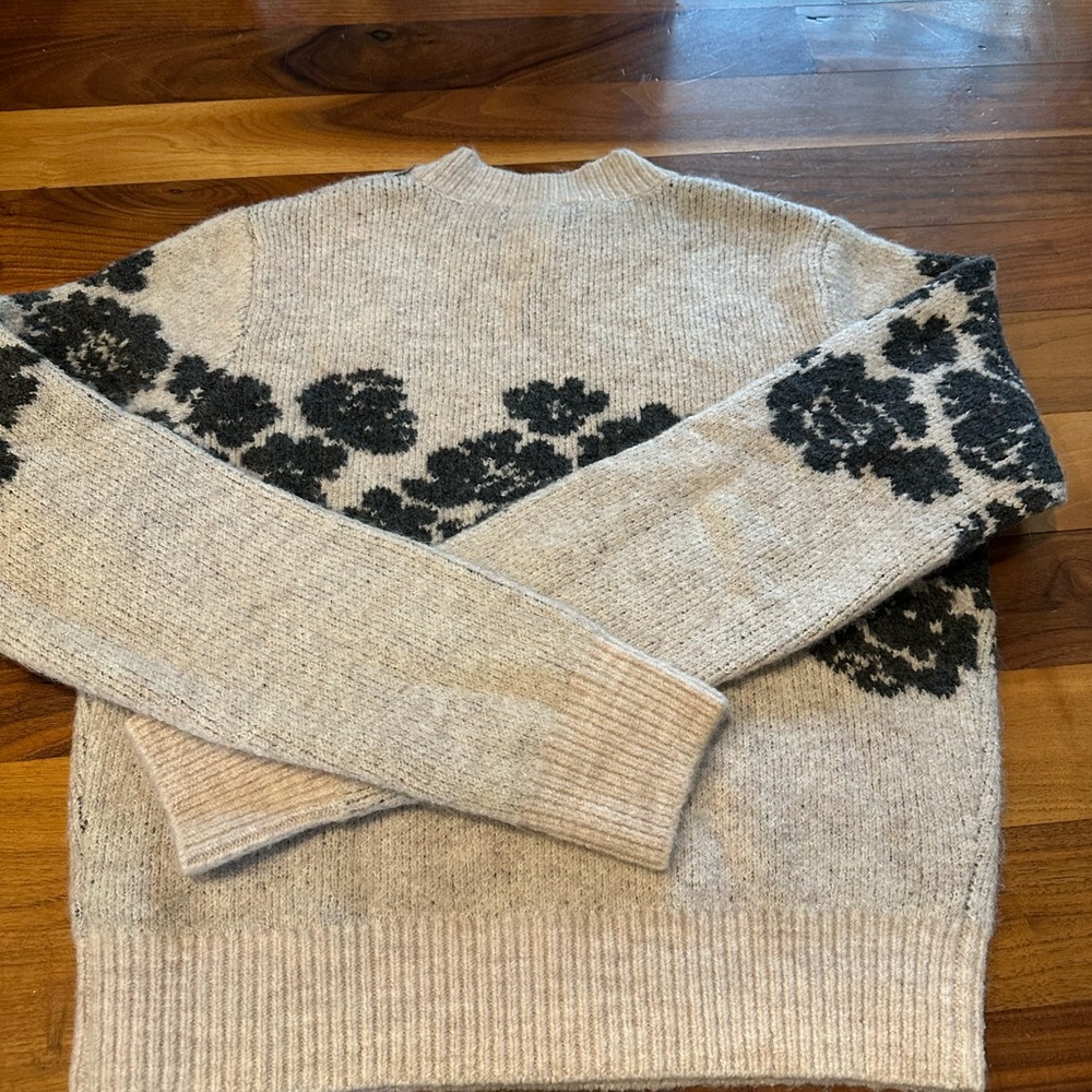 Z Supply Marisol flora sweater - Picture 6 of 6